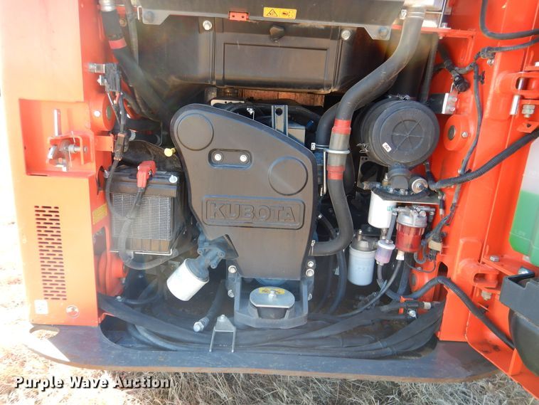 image for item GC9737 2016 Kubota SSV65 skid steer