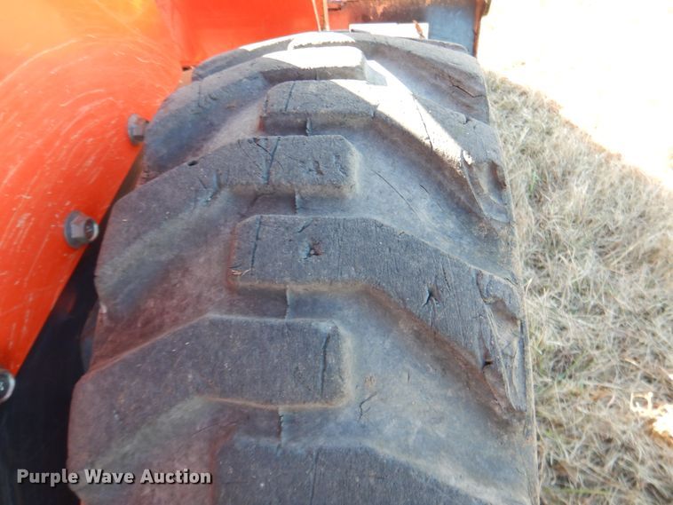 image for item GC9737 2016 Kubota SSV65 skid steer