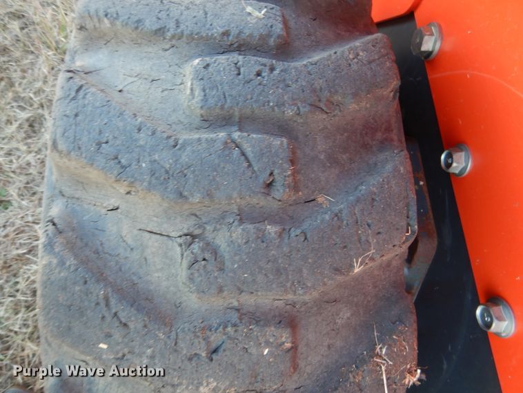 image for item GC9737 2016 Kubota SSV65 skid steer