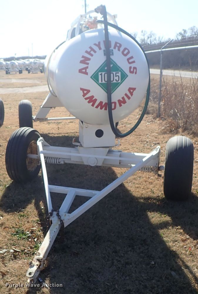 image for item DB7548 Anhydrous ammonia tank