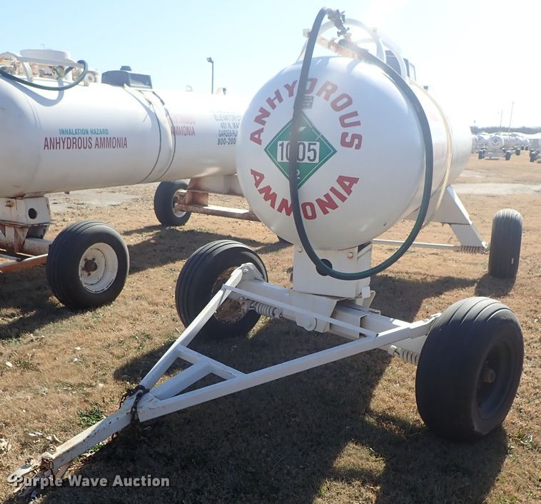 image for item DB7548 Anhydrous ammonia tank