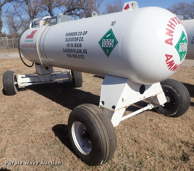 image for item DB7548 Anhydrous ammonia tank