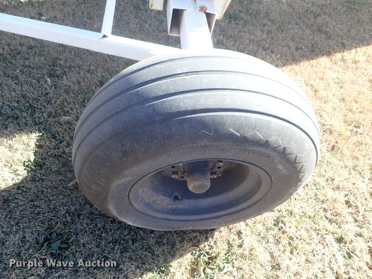 image for item DB7548 Anhydrous ammonia tank