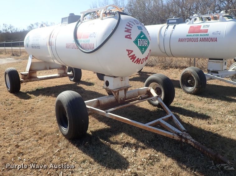 image for item DB7549 Anhydrous ammonia tank
