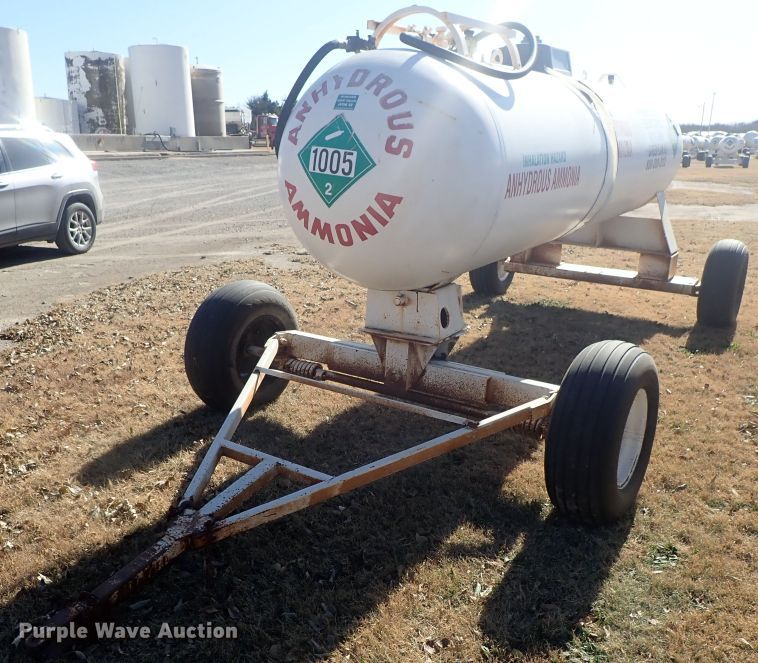 image for item DB7549 Anhydrous ammonia tank
