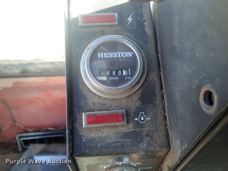 image for item DB7551 1981 Hesston 6650 windrower