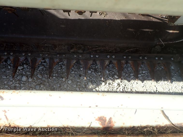 image for item DB7551 1981 Hesston 6650 windrower