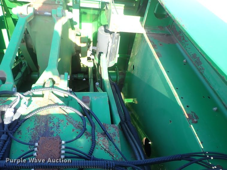 image for item DC3466 John Deere 100 large square baler