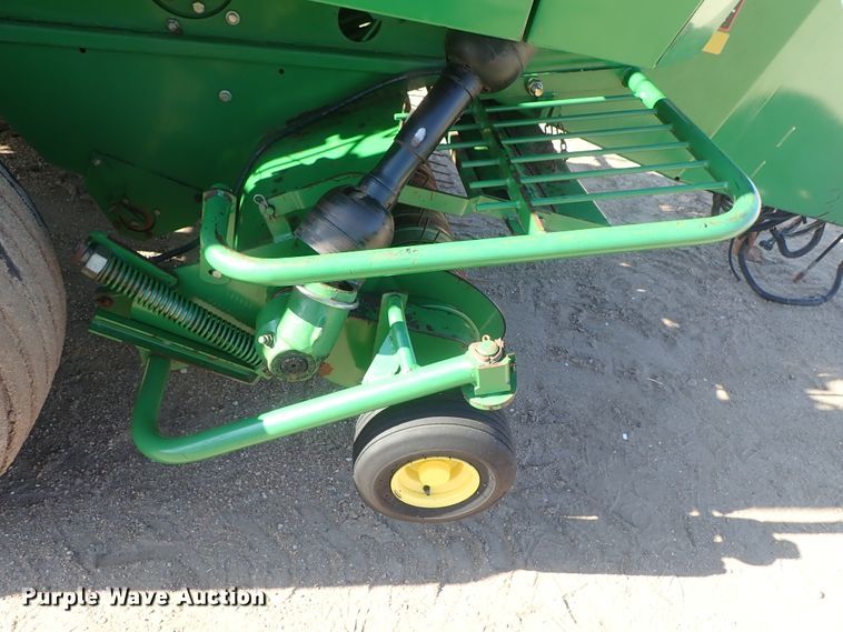 image for item DC3466 John Deere 100 large square baler