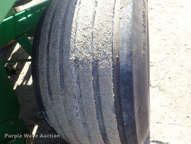 image for item DC3466 John Deere 100 large square baler