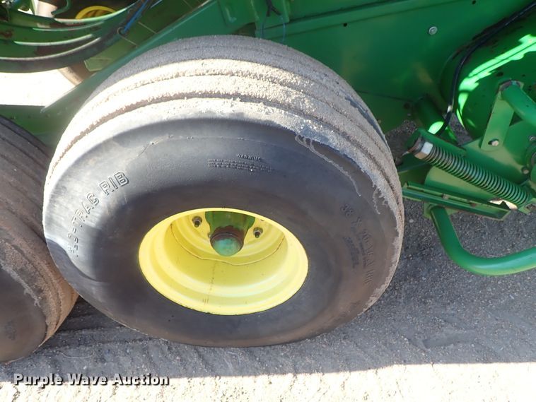 image for item DC3466 John Deere 100 large square baler