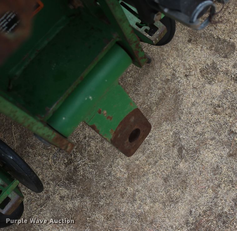 image for item DD6060 2005 John Deere 1770NT no-till planter