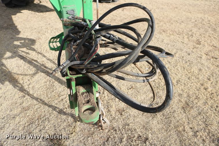 image for item DD6062 2011 John Deere 1890C air seeder