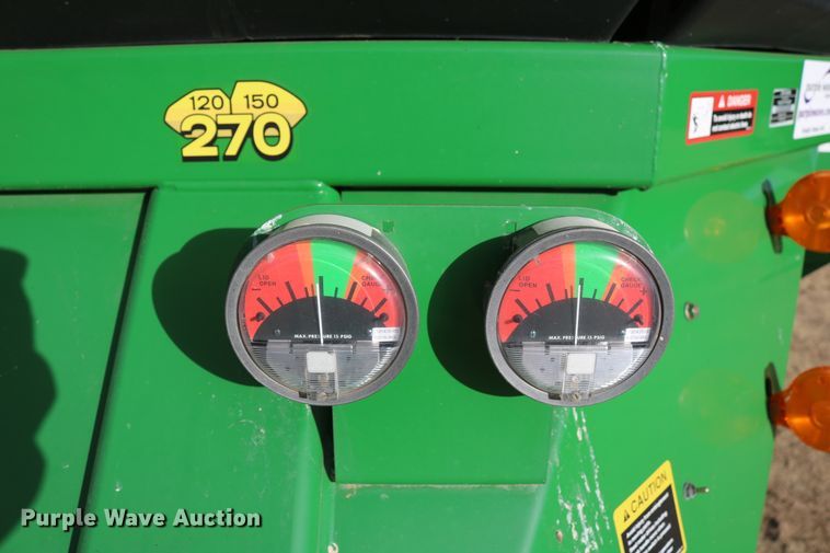 image for item DD6062 2011 John Deere 1890C air seeder