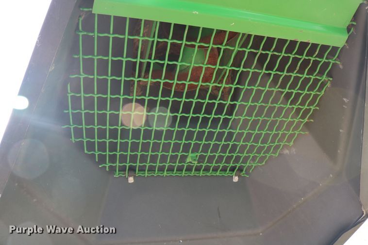 image for item DD6062 2011 John Deere 1890C air seeder