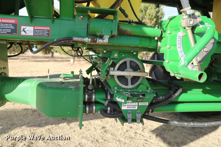 image for item DD6062 2011 John Deere 1890C air seeder