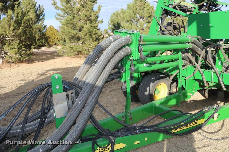 image for item DD6062 2011 John Deere 1890C air seeder
