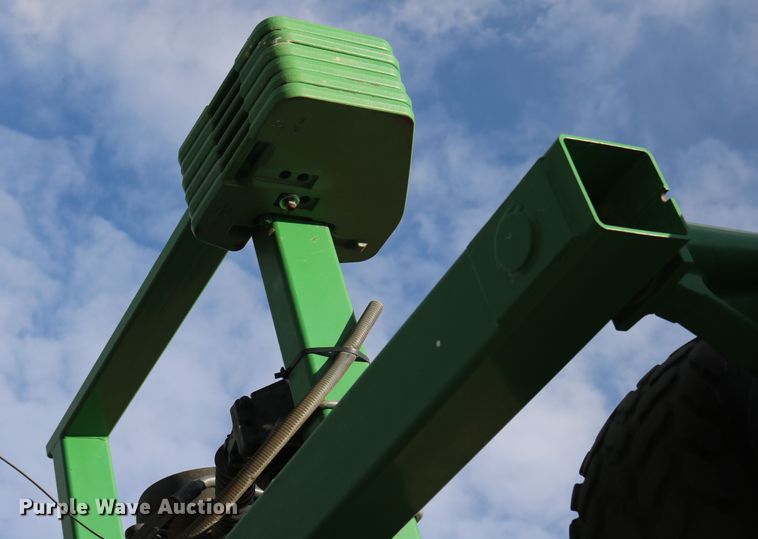 image for item DD6062 2011 John Deere 1890C air seeder