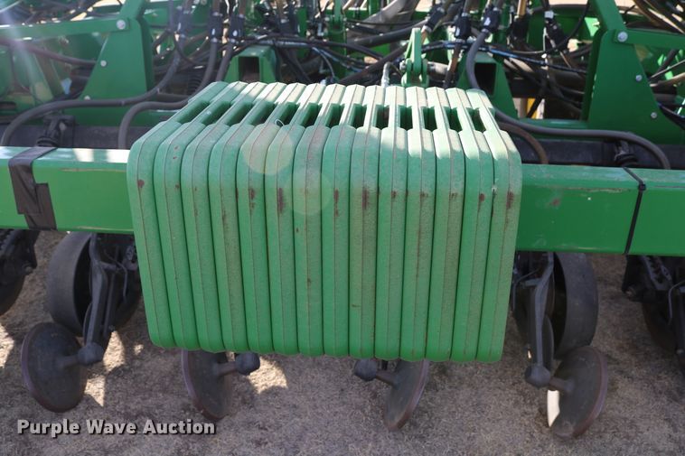 image for item DD6062 2011 John Deere 1890C air seeder