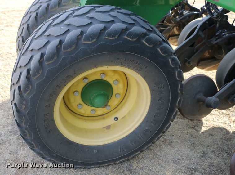 image for item DD6062 2011 John Deere 1890C air seeder