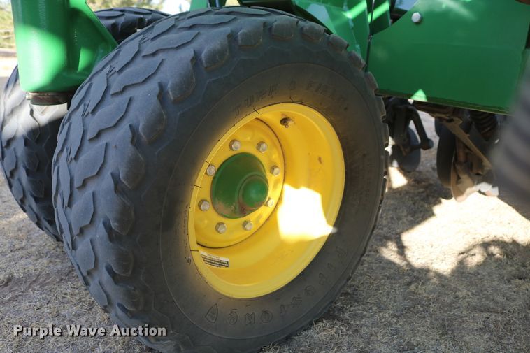 image for item DD6062 2011 John Deere 1890C air seeder