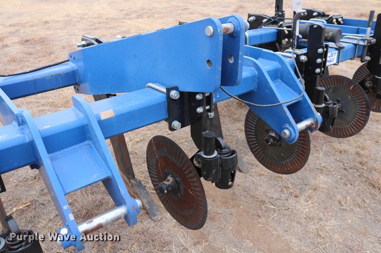 image for item DD6065 Blu-Jet Sub Tiller II in-line ripper