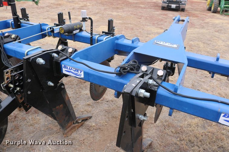 image for item DD6065 Blu-Jet Sub Tiller II in-line ripper