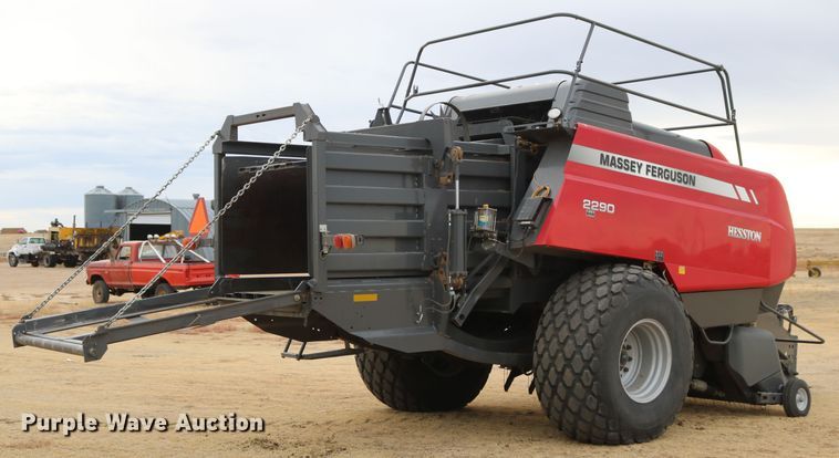 image for item DD6067 2015 Massey-Ferguson Hesston 2290 large square baler