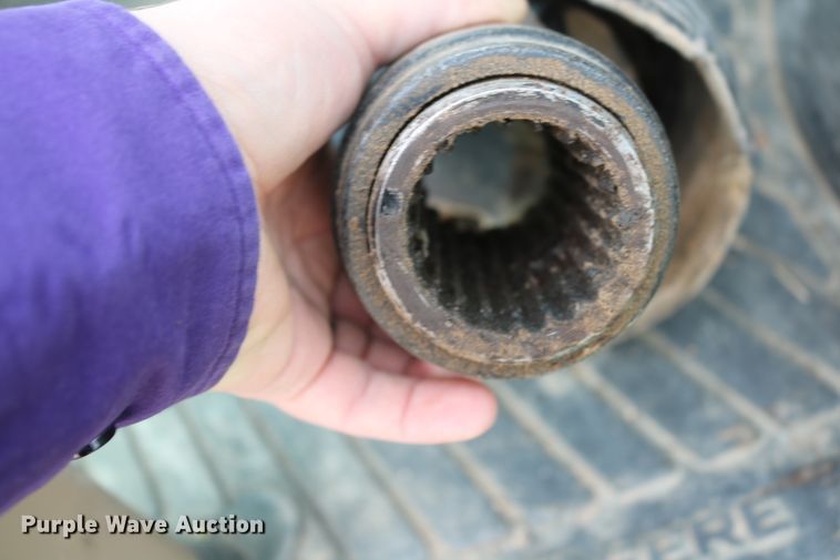 image for item DD6067 2015 Massey-Ferguson Hesston 2290 large square baler