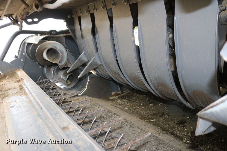 image for item DD6067 2015 Massey-Ferguson Hesston 2290 large square baler