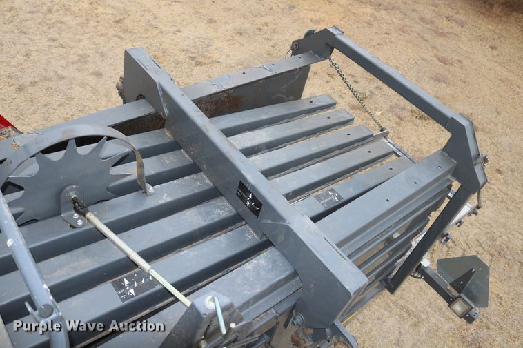 image for item DD6067 2015 Massey-Ferguson Hesston 2290 large square baler