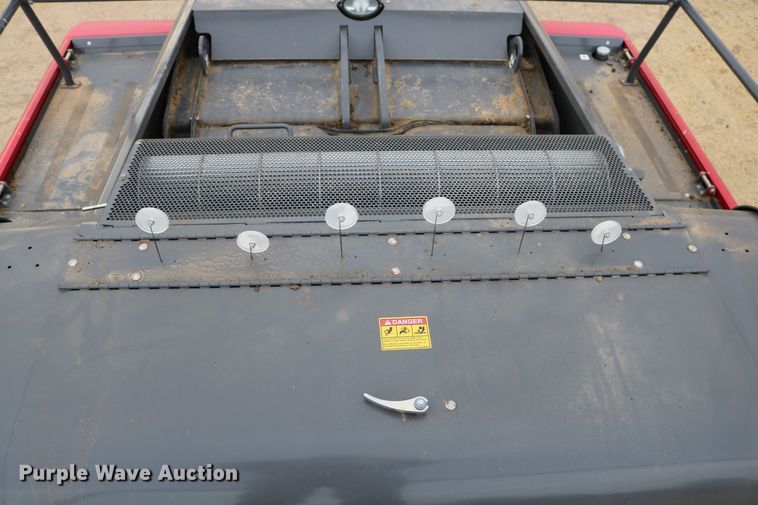 image for item DD6067 2015 Massey-Ferguson Hesston 2290 large square baler