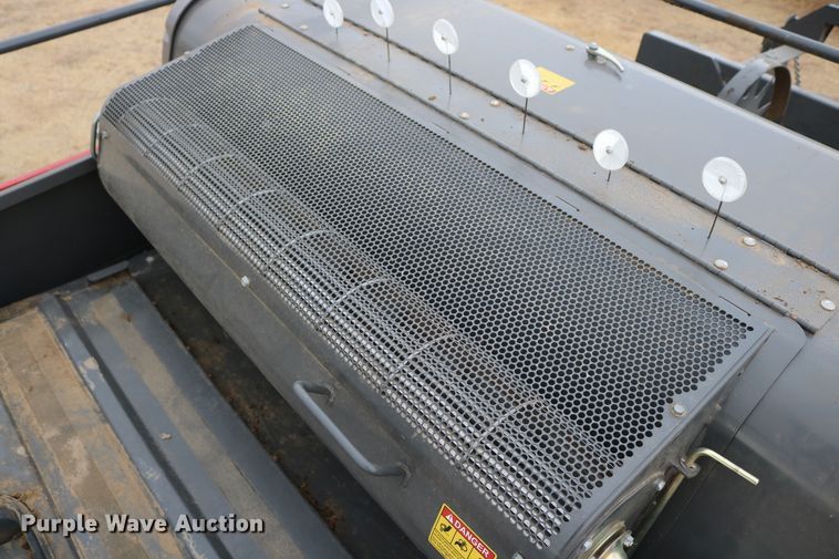 image for item DD6067 2015 Massey-Ferguson Hesston 2290 large square baler