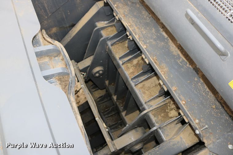 image for item DD6067 2015 Massey-Ferguson Hesston 2290 large square baler