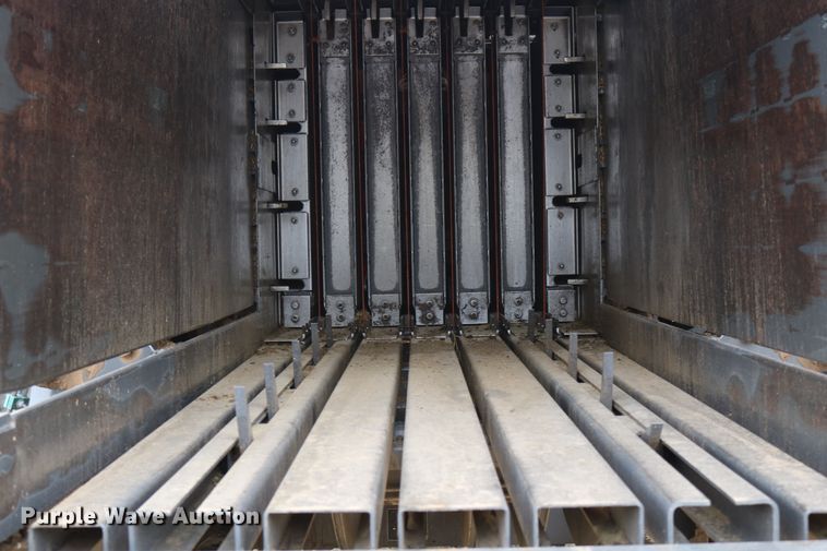 image for item DD6067 2015 Massey-Ferguson Hesston 2290 large square baler