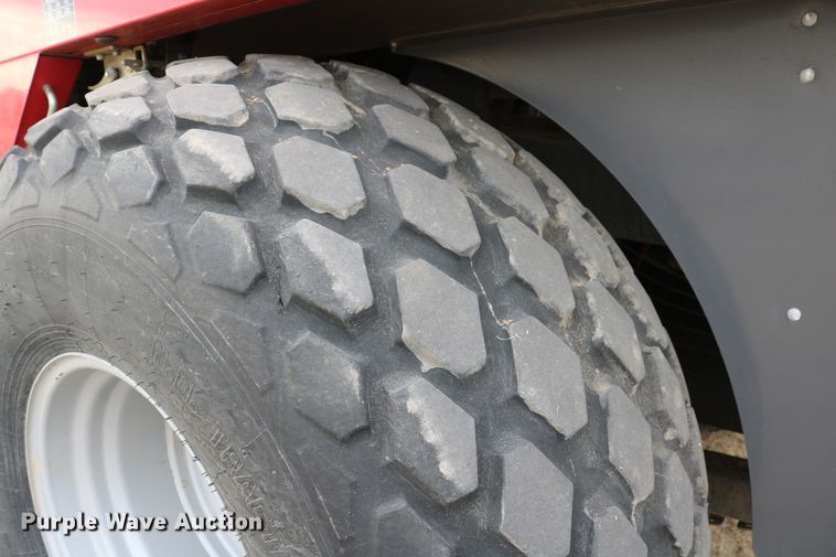 image for item DD6067 2015 Massey-Ferguson Hesston 2290 large square baler