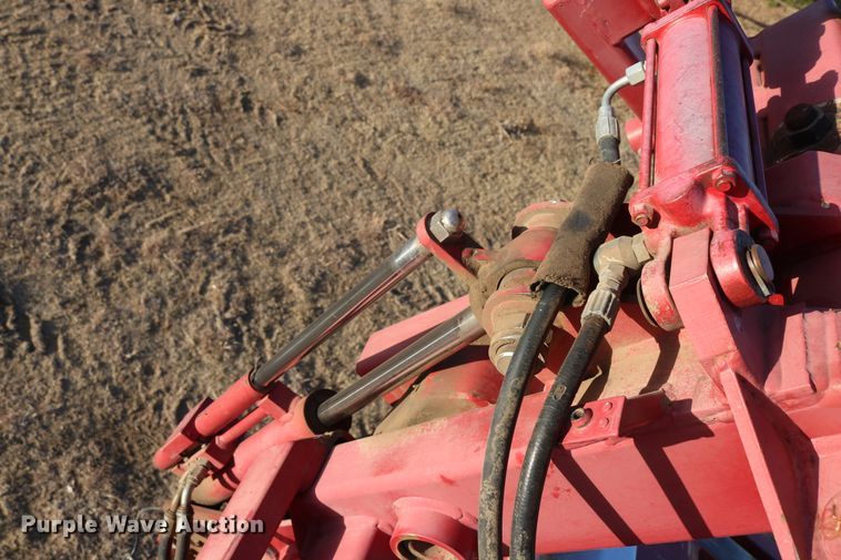 image for item DD6068 2011 Stinger 6500 hay bale stacker