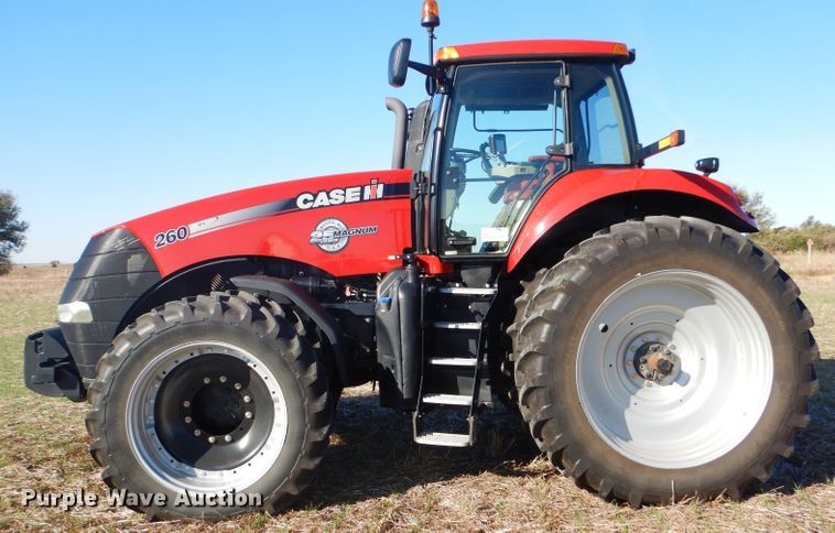image for item DE4356 2013 Case IH Magnum 260 MFWD tractor