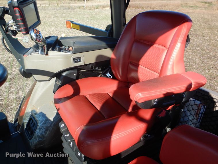 image for item DE4356 2013 Case IH Magnum 260 MFWD tractor