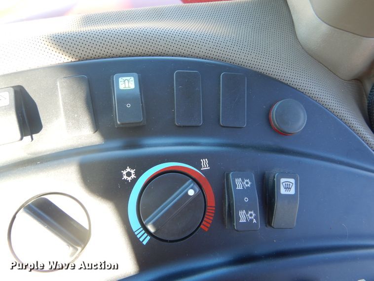 image for item DE4356 2013 Case IH Magnum 260 MFWD tractor