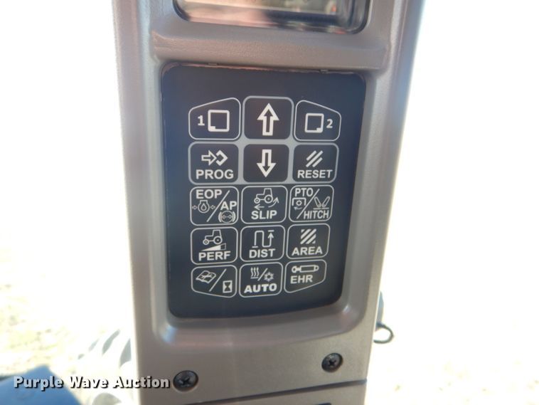 image for item DE4356 2013 Case IH Magnum 260 MFWD tractor