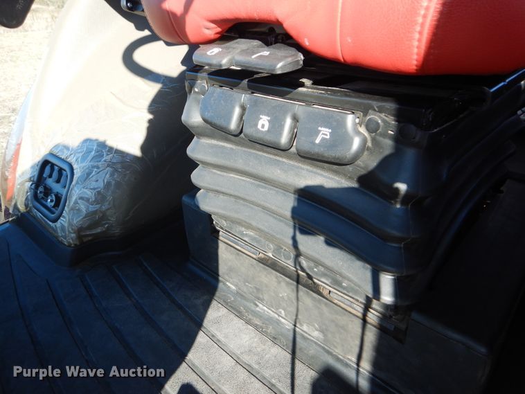 image for item DE4356 2013 Case IH Magnum 260 MFWD tractor