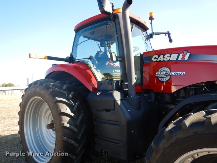 image for item DE4356 2013 Case IH Magnum 260 MFWD tractor