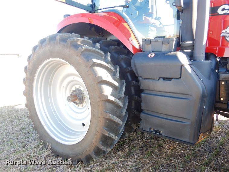 image for item DE4356 2013 Case IH Magnum 260 MFWD tractor