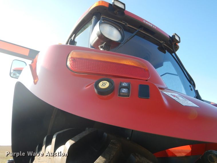 image for item DE4356 2013 Case IH Magnum 260 MFWD tractor