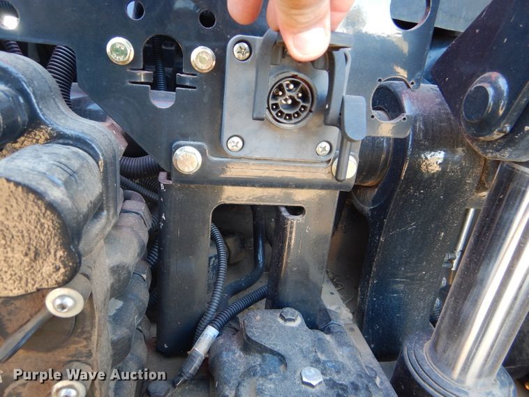 image for item DE4356 2013 Case IH Magnum 260 MFWD tractor