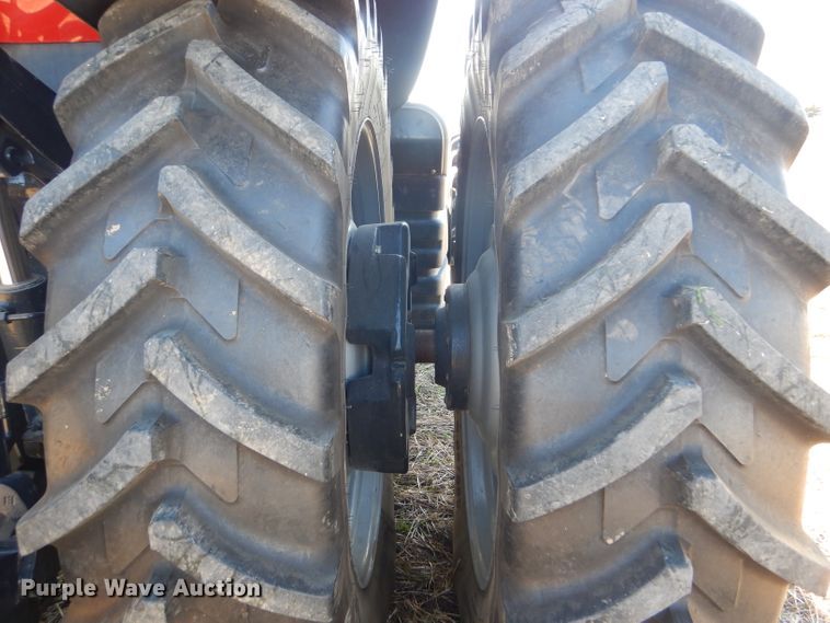 image for item DE4356 2013 Case IH Magnum 260 MFWD tractor