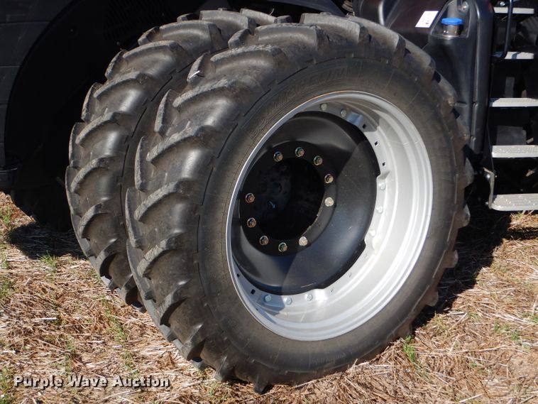 image for item DE4356 2013 Case IH Magnum 260 MFWD tractor