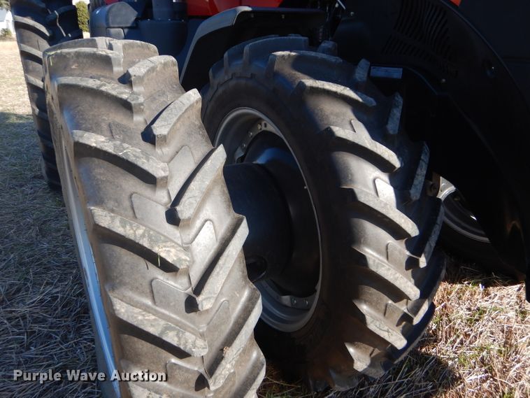 image for item DE4356 2013 Case IH Magnum 260 MFWD tractor