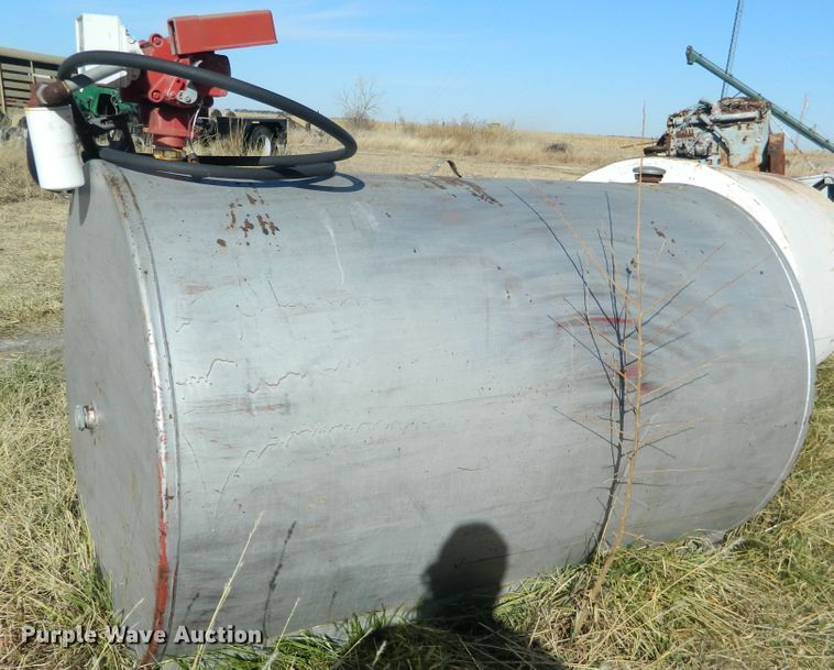 image for item DE4373 Steel fuel tank